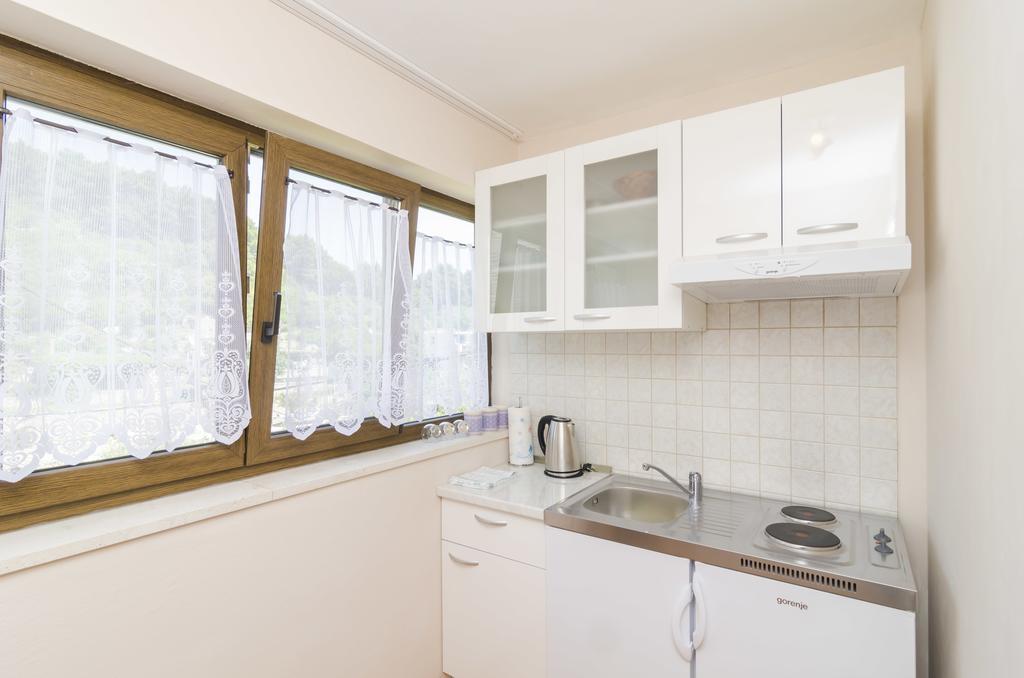 Apartment Nadine Okuklje Bagian luar foto
