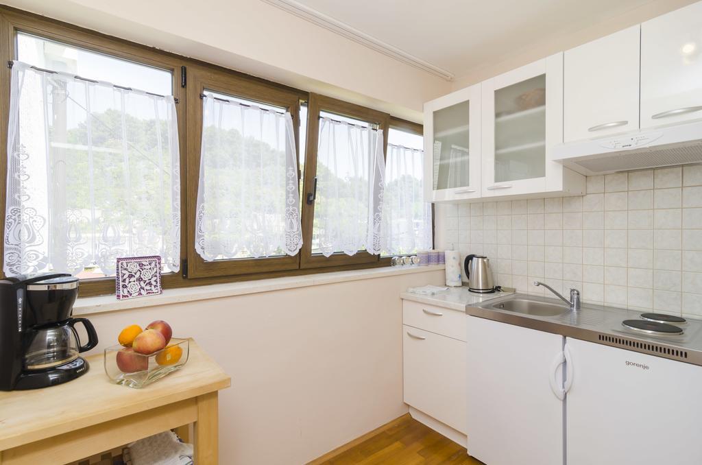 Apartment Nadine Okuklje Bagian luar foto